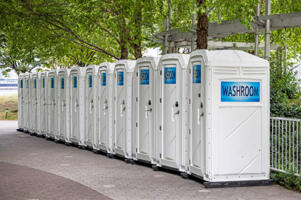 Best Luxury portable toilet rental  in Palm Bay, FL